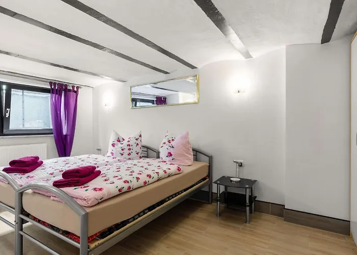 شقة Elegant Apartment, *